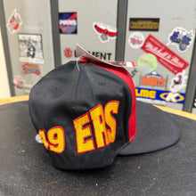 Load image into Gallery viewer, BNWT Gorra San Francisco 49ers 1993 AMCAP Vintage
