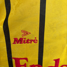 Carica l'immagine nel visualizzatore di Gallery, Camiseta Burnley FC 1993-95 Away Mitre Vintage - S/M
