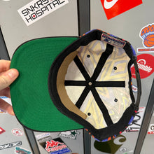 Carregar imagem no visualizador da galeria, Gorra Starter “Aztec” 1993 Vintage

