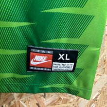 Cargar imagen en el visor de la galería, BNWT Camiseta Nike 1998 Vintage - XS/S
