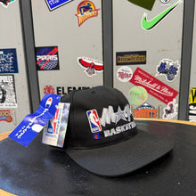 Cargar imagen en el visor de la galería, BNWT Gorra Orlando Magic Champion Mid 90s Vintage

