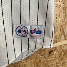 Lade das Bild in den Galerie-Viewer, Beisbolera Chicago White Sox Early 00s Majestic Vintage - L/XL
