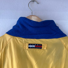 Cargar imagen en el visor de la galería, Chaqueta Reversible Tommy Hilfiger Sailing Gear Vintage 90’s - M/L
