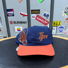 Carregar imagem no visualizador da galeria, Gorra Detroit Tigers Late 90s Drew Pearson Vintage
