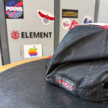 Cargar imagen en el visor de la galería, Gorra Georgia Bulldogs 4Real 90s Vintage
