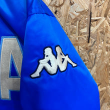 Lade das Bild in den Galerie-Viewer, Chaqueta Bomber Satinada Italia 2005 Kappa Vintage - M/L
