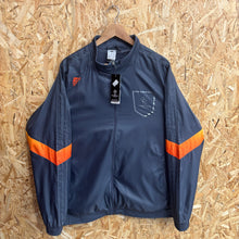 Carica l'immagine nel visualizzatore di Gallery, BNWT Chaqueta Champions League 2014 Adidas - XL/XXL
