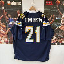 Carregar imagem no visualizador da galeria, Camiseta San Diego Chargers 2007/08 Home LaDainian Tomlinson #21 Reebok - XXL/3XL
