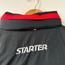 Cargar imagen en el visor de la galería, Chaqueta Chicago Bulls Early 90s Starter Vintage - L/XL
