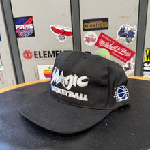Cargar imagen en el visor de la galería, BNWT Gorra Orlando Magic Champion Mid 90s Vintage
