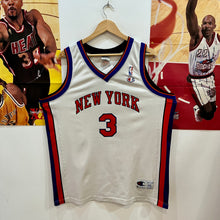 Load image into Gallery viewer, Camiseta New York Knicks Home 2003-04 Stephon Marbury #3 Champion Vintage - XL/XXL
