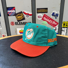 Cargar imagen en el visor de la galería, Gorra Miami Dolphins 90s Competitor Vintage
