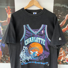 Lade das Bild in den Galerie-Viewer, Camiseta Charlotte Hornets Mid/Late 90’s Starter Vintage - L/XL
