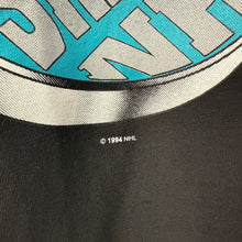 Cargar imagen en el visor de la galería, BNWT Camiseta San Jose Sharks 1994 Magic Johnson T’s Vintage - XL/XXL
