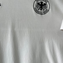 Cargar imagen en el visor de la galería, Camiseta Entrenamiento Alemania 1994 Home Adidas Vintage - M/L
