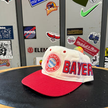 Carregar imagem no visualizador da galeria, Gorra FC Bayern München 1991/92 Pro One Vintage
