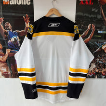 Carregar imagem no visualizador da galeria, Camiseta Boston Bruins 2007-08 Road Reebok - L/XL
