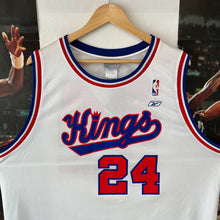Lade das Bild in den Galerie-Viewer, Camiseta Sacramento Kings 1974-75 Home Bobby Jackson #24 Reebok Vintage Early 00’s - XL/XXL
