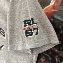 Cargar imagen en el visor de la galería, Camiseta Polo Jeans 90s Ralph Lauren Vintage - M/L
