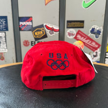 Cargar imagen en el visor de la galería, Gorra Taz USA Olympics 1996 Starter Vintage
