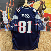 Cargar imagen en el visor de la galería, Camiseta New England Patriots 2007/08 Home Randy Moss #81 Reebok Vintage - XXL/3XL
