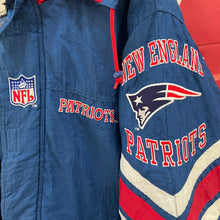 Cargar imagen en el visor de la galería, Parka New England Patriots Starter Vintage Mid 90’s - XL/XXL
