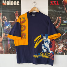 Cargar imagen en el visor de la galería, Camiseta Adidas Soccer Early 90s Vintage - M/L
