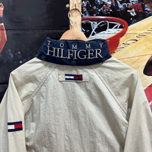 Carregar imagem no visualizador da galeria, Chaqueta Ligera Tommy Hilfiger 2002 Vintage - S/M
