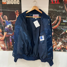 Cargar imagen en el visor de la galería, Chaqueta Bomber Satinada San Diego Padres Late 90’s Starter Vintage - L/XL
