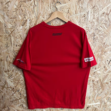 Load image into Gallery viewer, Camiseta Fernando Alonso Y2K Ferrari - L/XL
