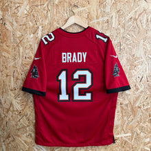 Lade das Bild in den Galerie-Viewer, Camiseta Tampa Bay Buccaneers 2022 Home Tom Brady #12 Nike - L/XL
