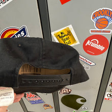 Lade das Bild in den Galerie-Viewer, Gorra Chicago Bulls Annco 90s Vintage
