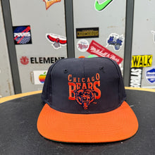 Carregar imagem no visualizador da galeria, Gorra Chicago Bears AJD 90s Vintage
