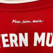 Cargar imagen en el visor de la galería, Camiseta Bayern Munich 2020-21 Home Adidas - M/L
