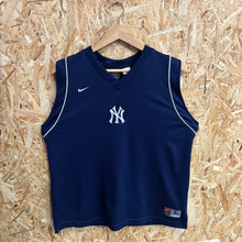Lade das Bild in den Galerie-Viewer, Camiseta New York Yankees Early 00’s Nike Vintage - XL Youth
