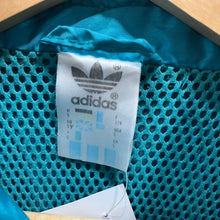 Cargar imagen en el visor de la galería, Chaqueta Adidas Late 80’s/ Early 90’s Vintage - S/M
