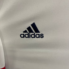 Cargar imagen en el visor de la galería, Camiseta España 2002 Entrenamiento Adidas Vintage - M/L
