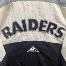 Cargar imagen en el visor de la galería, Chaqueta Los Angeles Raiders Apex One 1992 Vintage - S/M
