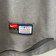 Cargar imagen en el visor de la galería, Beisbolera Boston Red Sox Nike Vintage 2010- M/L
