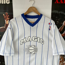 Lade das Bild in den Galerie-Viewer, Camiseta Orlando Magic 1998-99 Champion Vintage - L/XL
