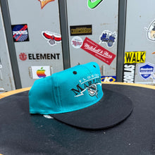 Cargar imagen en el visor de la galería, Gorra Florida Marlins 1992 Pro One Vintage
