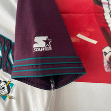 Cargar imagen en el visor de la galería, Beisbolera Anaheim Mighty Ducks Starter Mid/Late 90’s Vintage - L/XL
