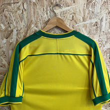 Cargar imagen en el visor de la galería, Camiseta Brasil 1998 Home Nike Vintage - S/M
