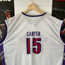 Cargar imagen en el visor de la galería, Camiseta Toronto Raptors 2000-01 Home Vince Carter #15 Champion Vintage - XXL
