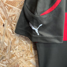 Carica l'immagine nel visualizzatore di Gallery, Camiseta Stuttgart 2010-11 Third Puma - S/M

