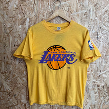 Cargar imagen en el visor de la galería, Camiseta Los Angeles Lakers Late 80s Matutano Vintage - S/M

