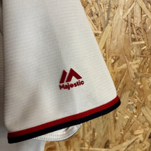 Lade das Bild in den Galerie-Viewer, Beisbolera Washington Nationals 2015-19 Home Majestic - S/M
