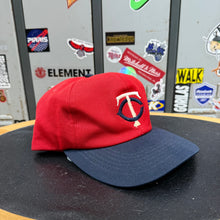 Carregar imagem no visualizador da galeria, Gorra Minnesota Twins Mid/Late 80s Vintage
