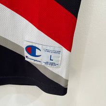 Load image into Gallery viewer, Camiseta Portland Teail Blazers Road 2009-10 Rudy Fernández #5 Champion Vintage - L/XL
