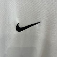 Lade das Bild in den Galerie-Viewer, Camiseta Eintratch Frankfurt 2014-15 Away Nike - XL/XXL
